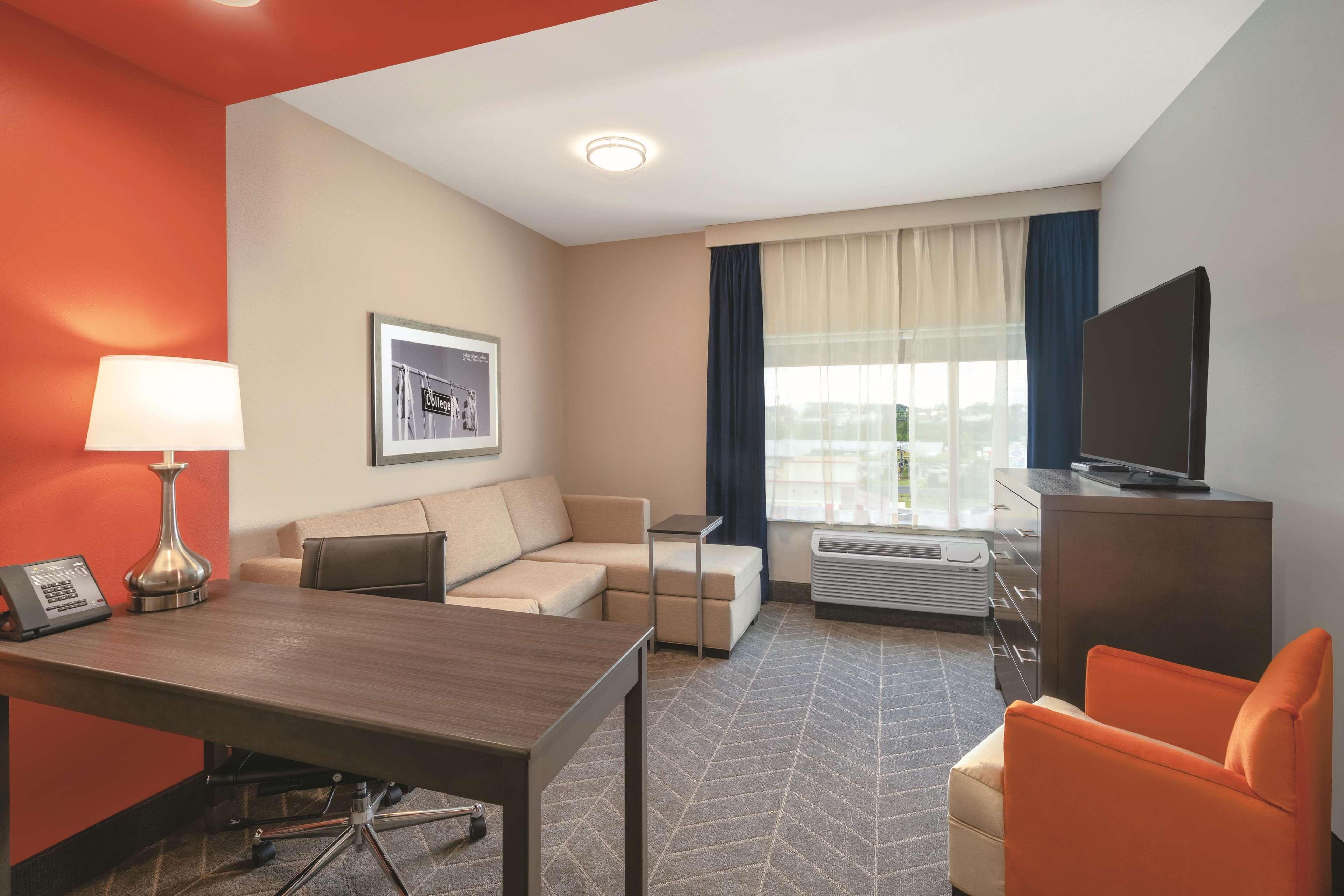 La Quinta By Wyndham Auburn Hotel Opelika